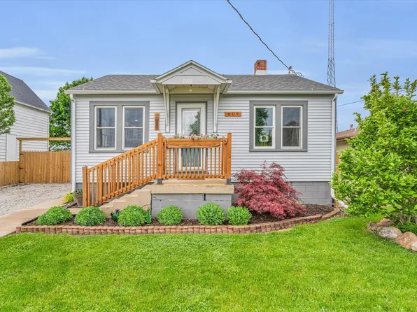 609 S Sangamon Ave, Gibson City, IL 60936
