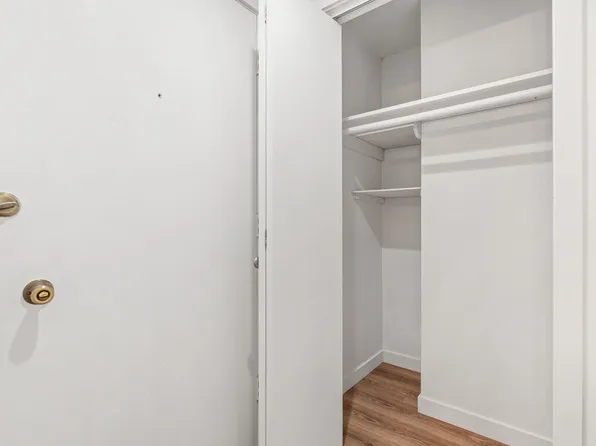 California 2000 LLC, 2000 California Ave SW APT 201, Seattle, WA 98116