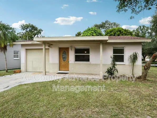 1270 8th Ave N, Largo, FL 33770
