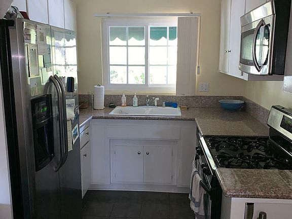 4th image of 8130 Norton Ave APT 15