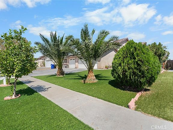 3rd image of 10654 Alton Pl