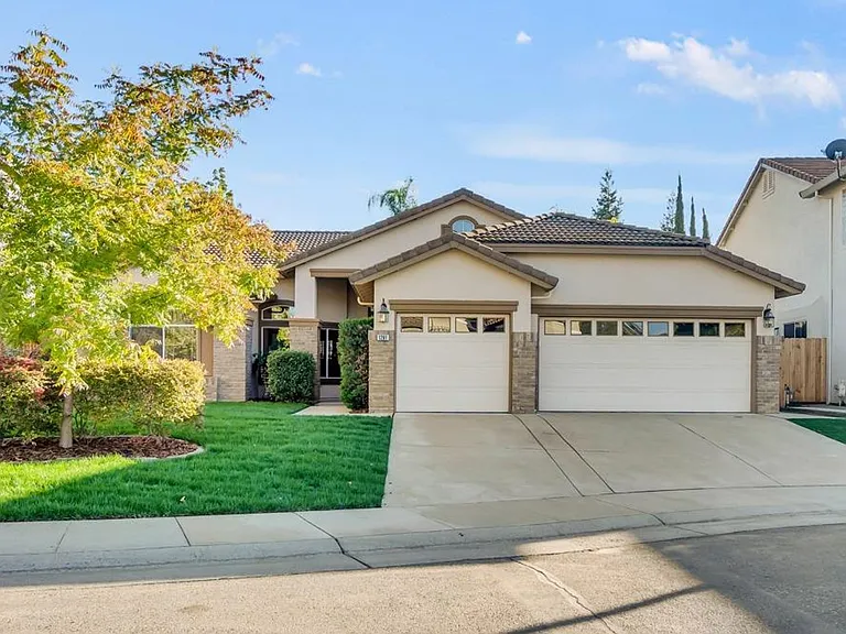 1281 Lorden Ct — Photo 3