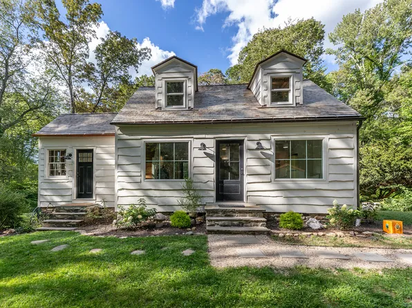 34 Evergreen Passway, Morris, CT 06763