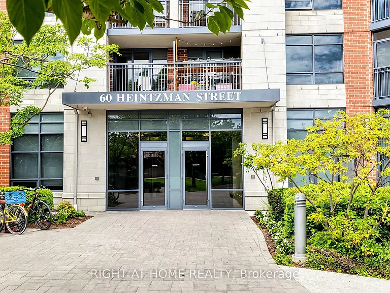 60 Heintzman St #2206 — Photo 23