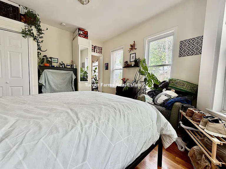 38 Bond St #22 — Photo 10