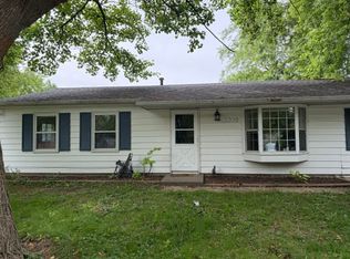 3309 Saratoga Dr, Champaign, IL 61820