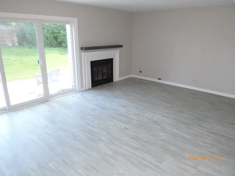 1529 Crab Tree Dr — Photo 7