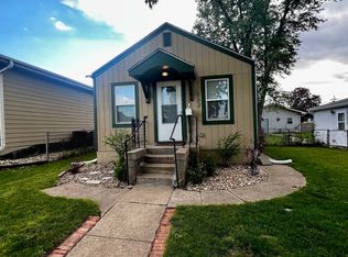 332 S Adams St, Papillion, NE 68046