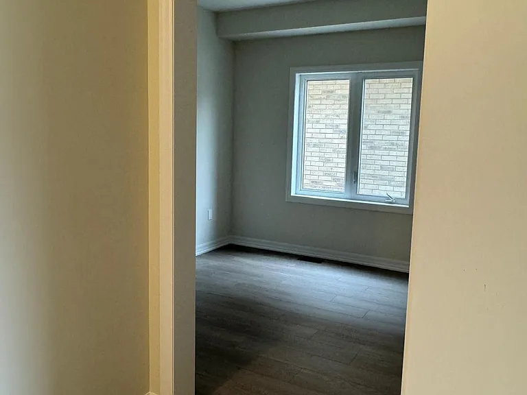 232 Warden St — Photo 36