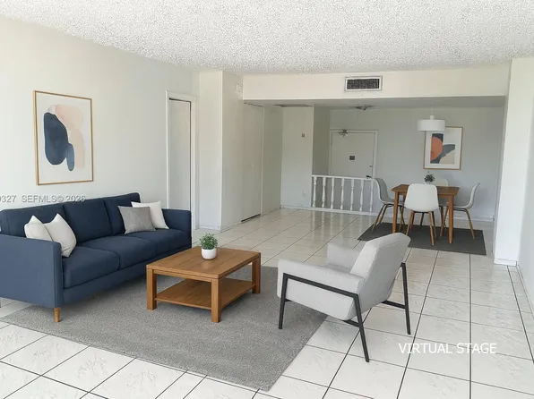 20335 N Country Club Dr APT 206, Aventura, FL 33180
