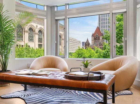 1 Huntington Ave APT 204, Boston, MA 02116