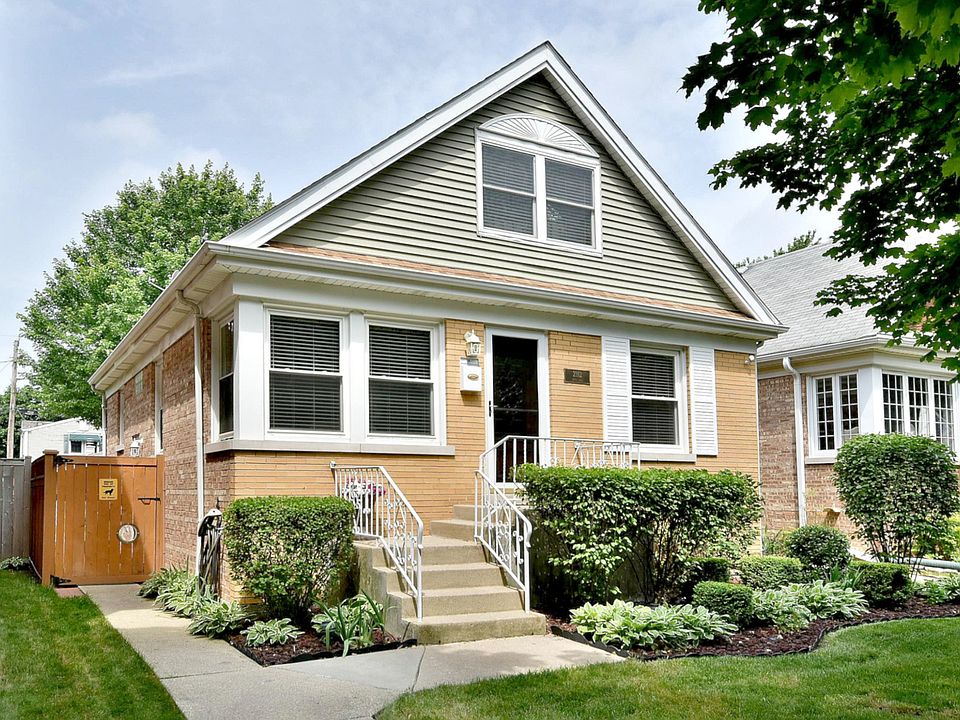 1st image of 2312 N 77th Ave
