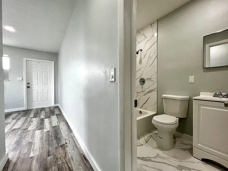 801 NW 7th Ave #1 — Photo 10