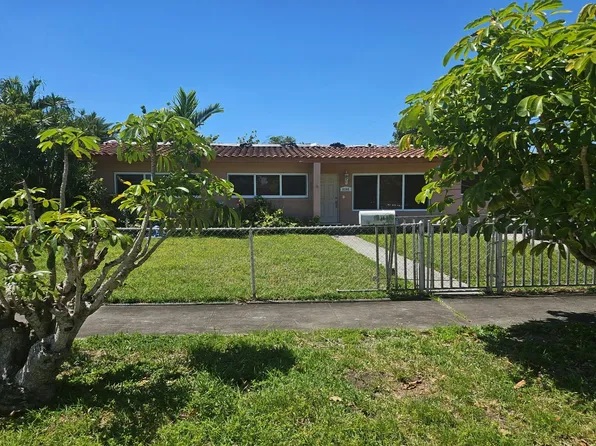 6240 NW 112th Ter, Hialeah, FL 33012