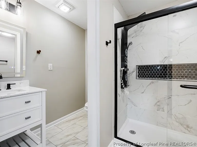 804 Rodie Ave — Photo 29
