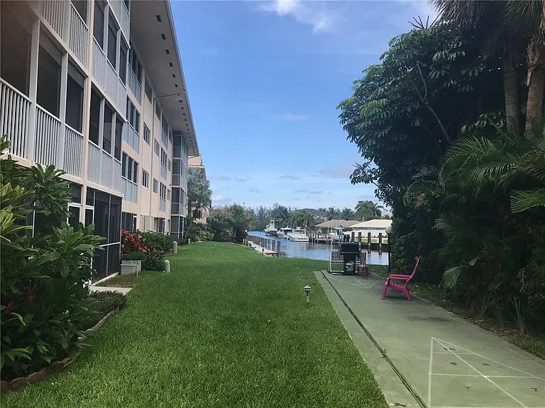 698 NE Spanish River Blvd #250 — Photo 15