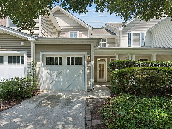 5th image of 34 Sugar Maple St