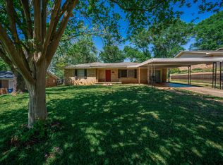 1810 W Main St, Henderson, TX 75652