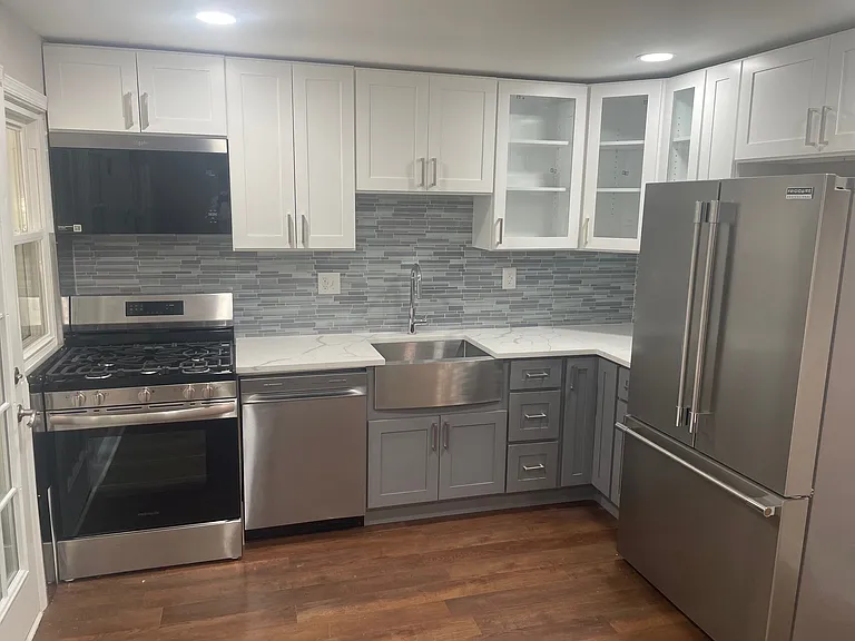 542 Lucia Ave — Photo 3