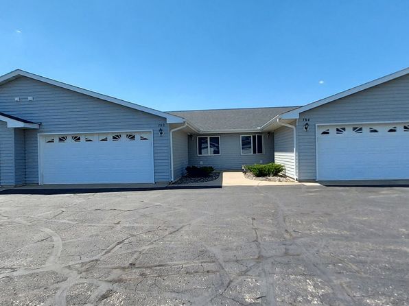 702 Raymond St, Somerset, WI 54025