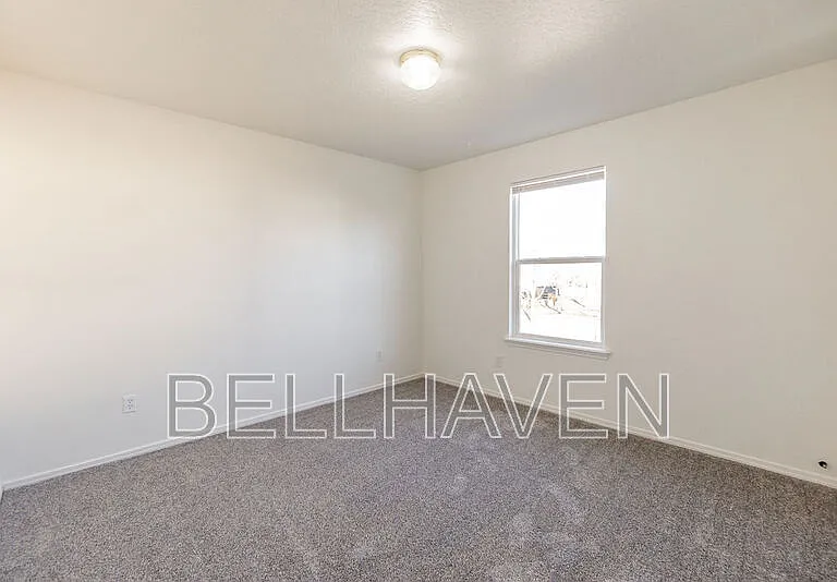 9626 W Rustica Dr — Photo 8