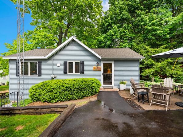 4113 Main St, Fish Creek, WI 54212