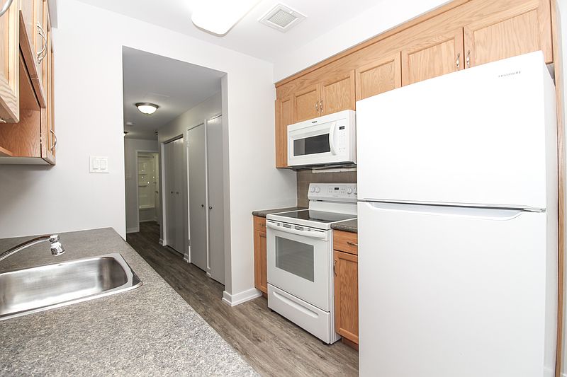 Winnipeg Apartment for rent - 1 Bedroom — photo 2
