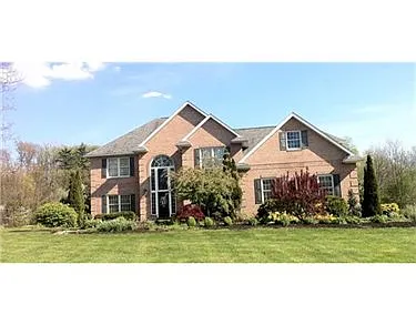 1016 Chapin Rd photo 1