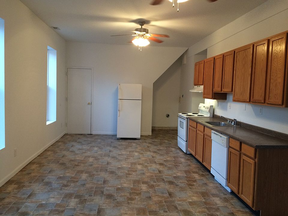 1st image of 485 Antietam Dr #2