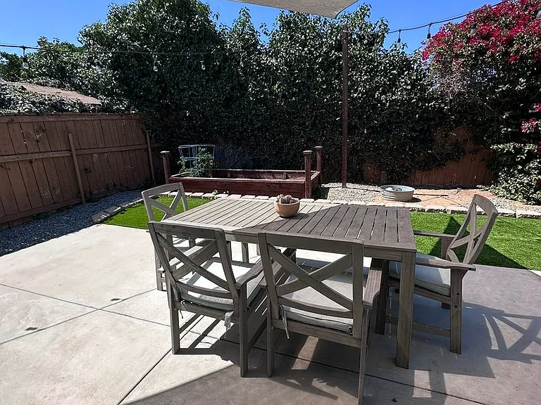 1210 Hemlock Ave — Photo 31