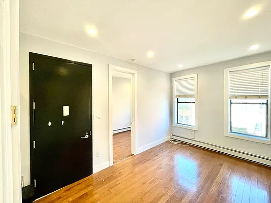 Rented by Pear NYC LLC | media 21