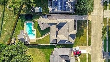 1st image of 8502 Pine Shores Dr