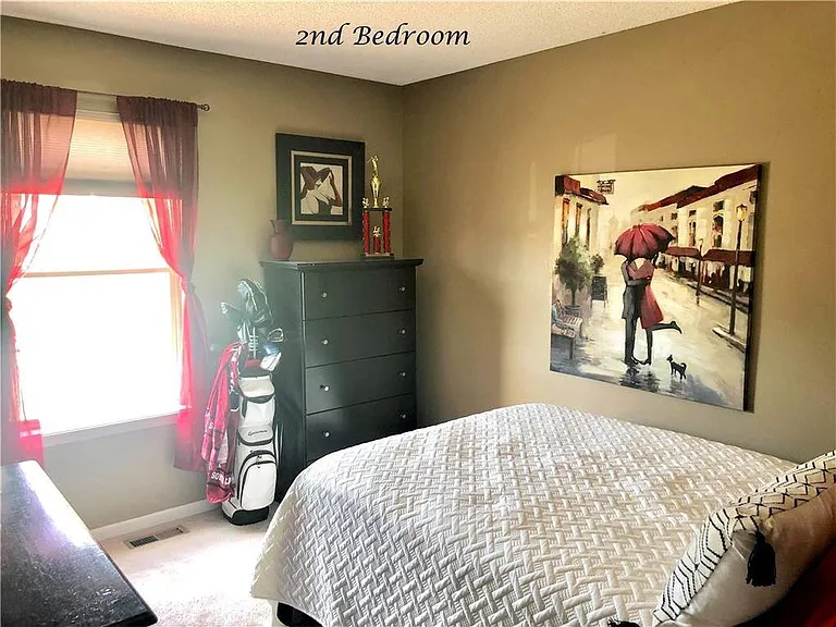 1501 Stoneybrooke Dr — Photo 15