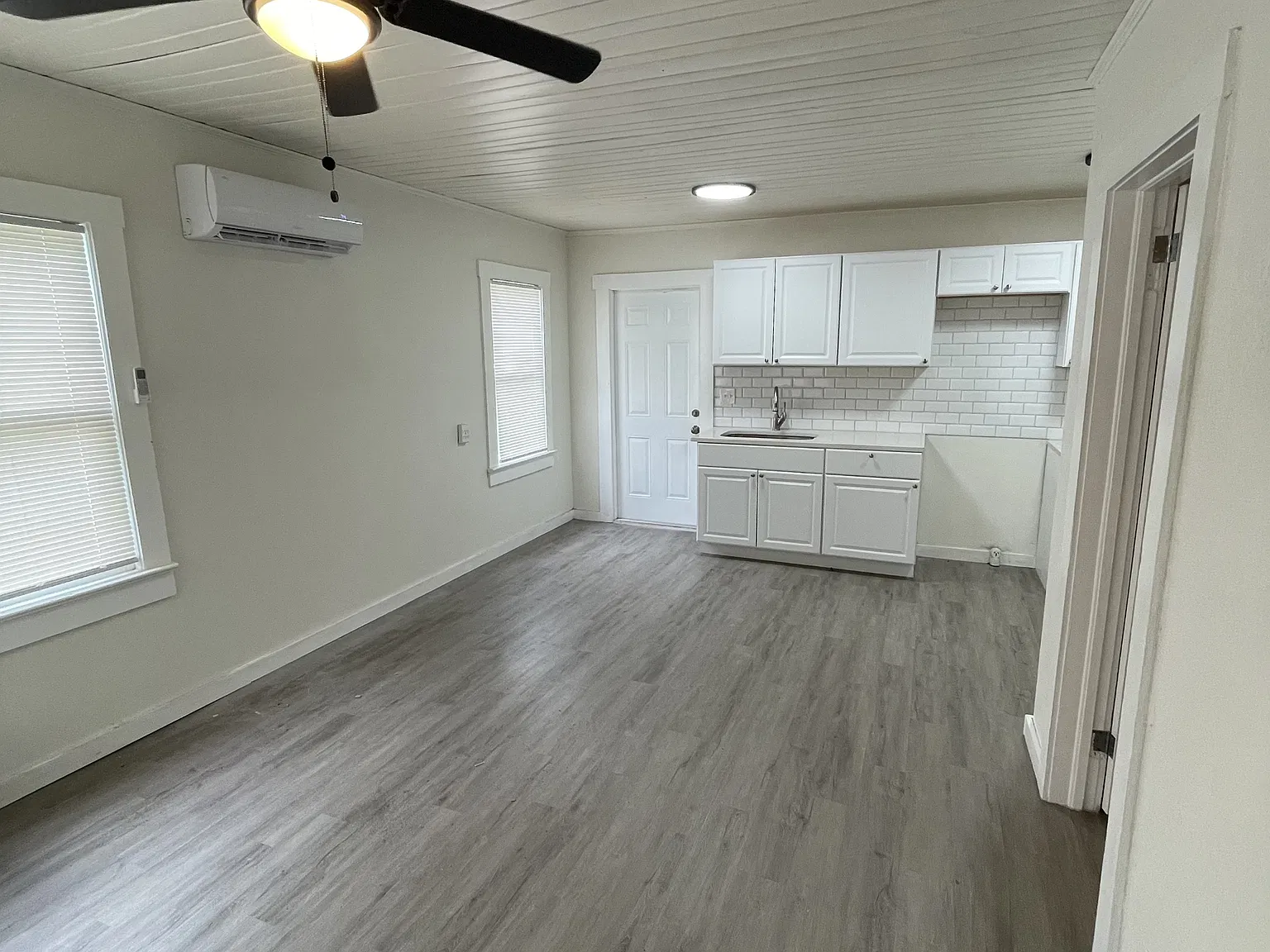 10007 North Arden Avenue - A — Photo 4