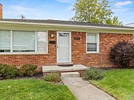 33567 Michele St Livonia MI 48150 Zillow