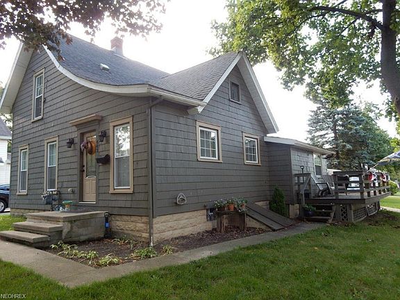 2nd image of 441 E Friendship St