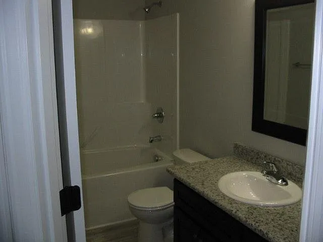 3513 Anchor Ct NE — Photo 6