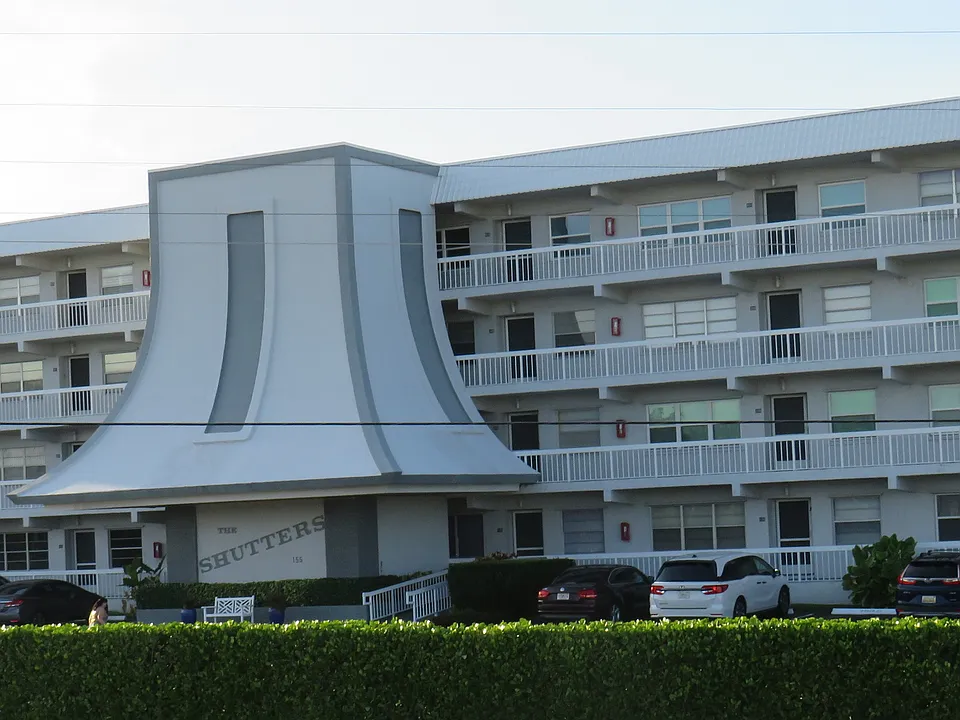 155 Yacht Club Dr #408