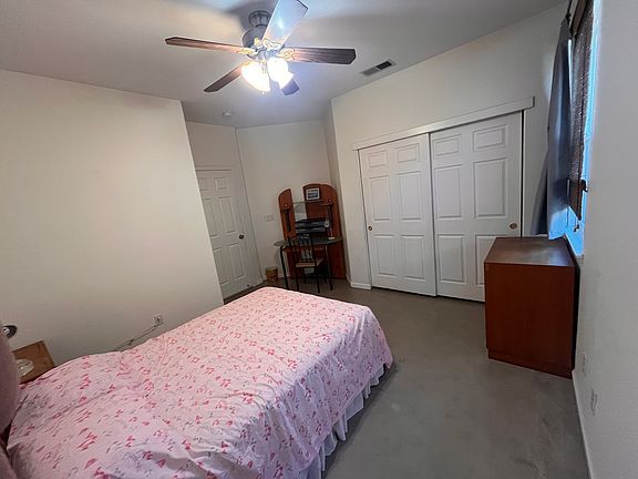 3rd image of 5940 Riverbank Cir