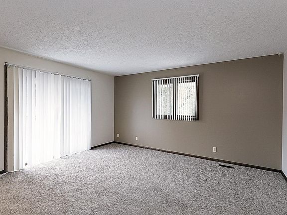 4th image of 2310 C St #3