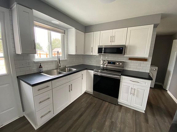 2nd image of 407 Gertrude Dr #2
