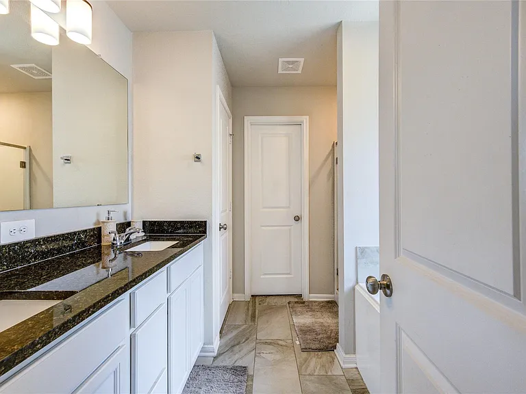 1006 Bending Trail Dr — Photo 18
