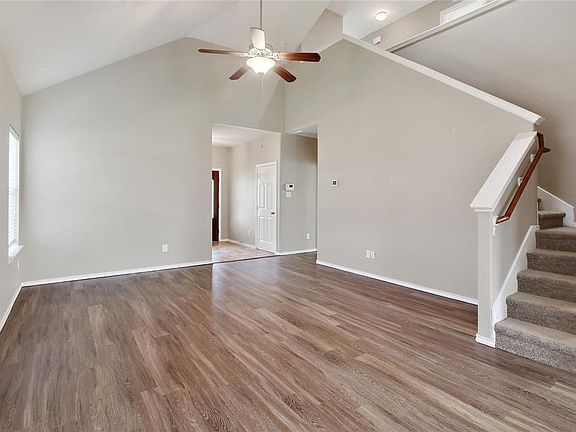 5th image of 3033 Boxwood Springs Ln