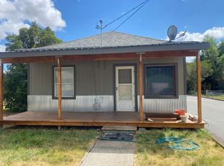 1607 N Willow St #A, La Grande, OR