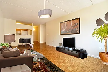 Rented by Lisa Management