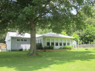 121 Marceline Cir, Springville, TN 38256