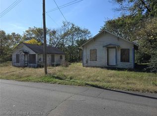 604-606 S 5th St, Paris, AR 72855