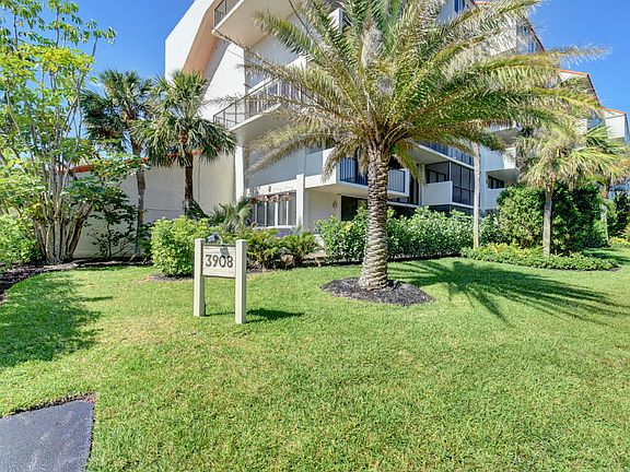 Home For Sale In Regency Highland