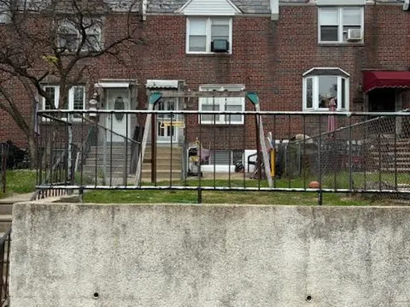 5210 Marwood Rd, Philadelphia, PA 19120