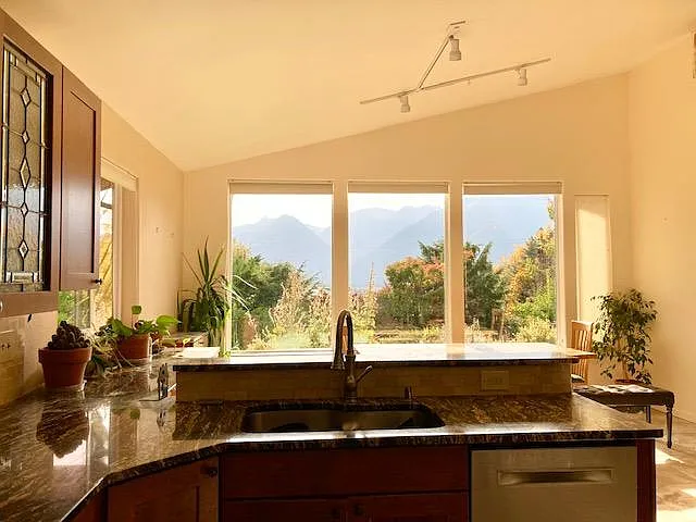 10587 Fox Rd — Photo 11